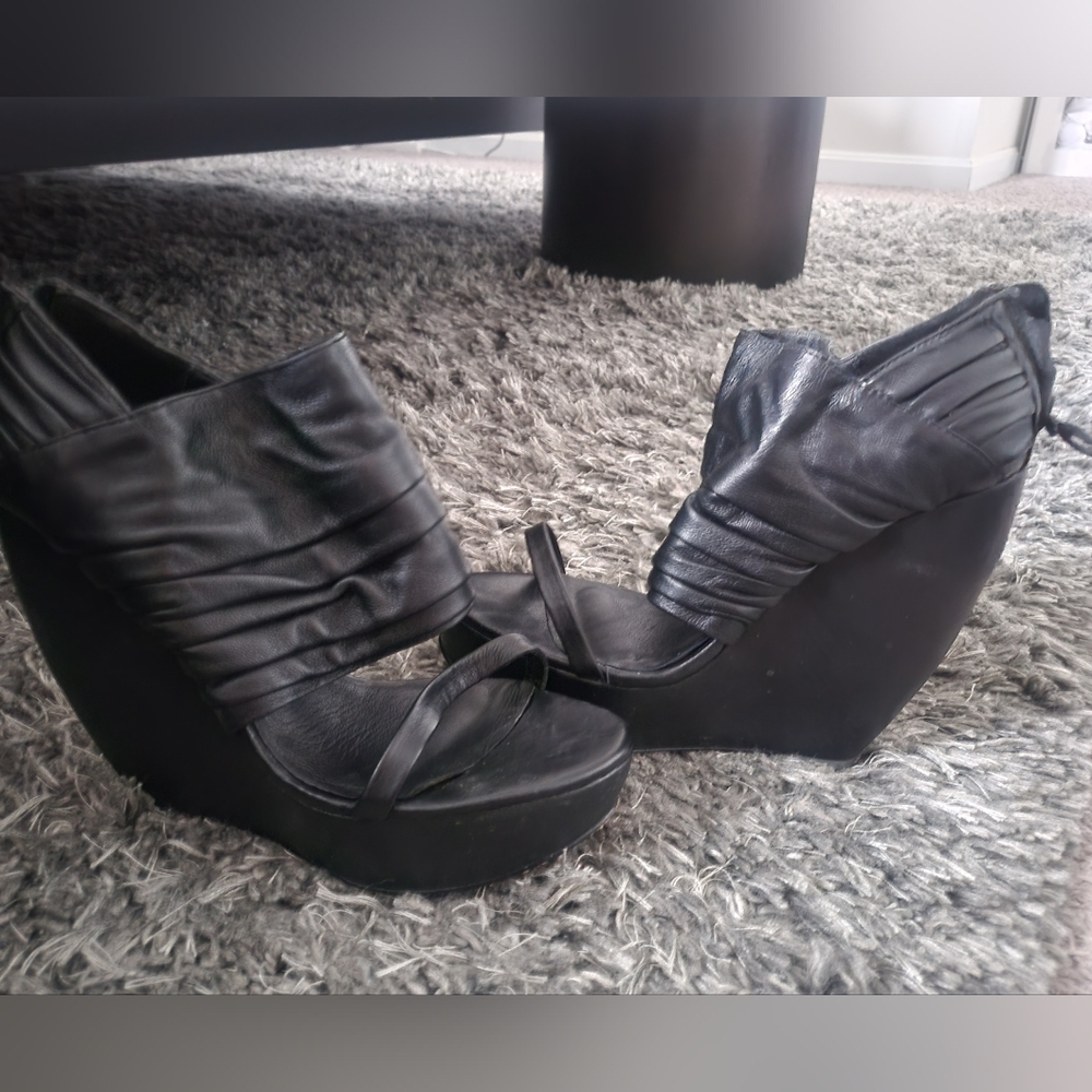 Joe's Jeans Lilly Wedges